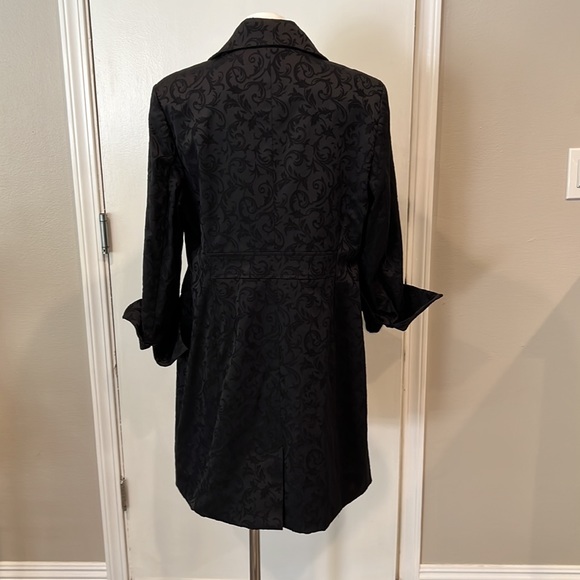 Jacket - Picture 4 of 8